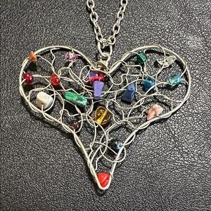 92.  Glass Chip & Stone Heart Pendant Silver Tone Necklace